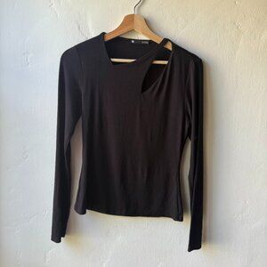 Krisa, Cutout Long sleeve Top, Black, Small